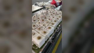 Белые подвесные светильники из алебастра