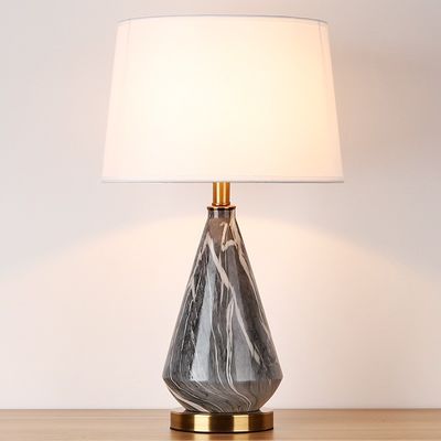 Основание D35*H63CM E27 85lm/W настольной лампы тени ткани ухода за больным исследования белое керамическое